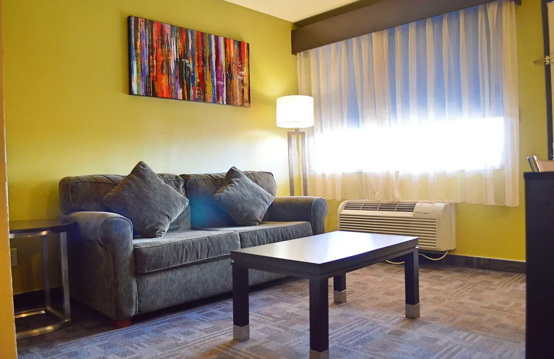 Days Inn By Wyndham Carlsbad-1
