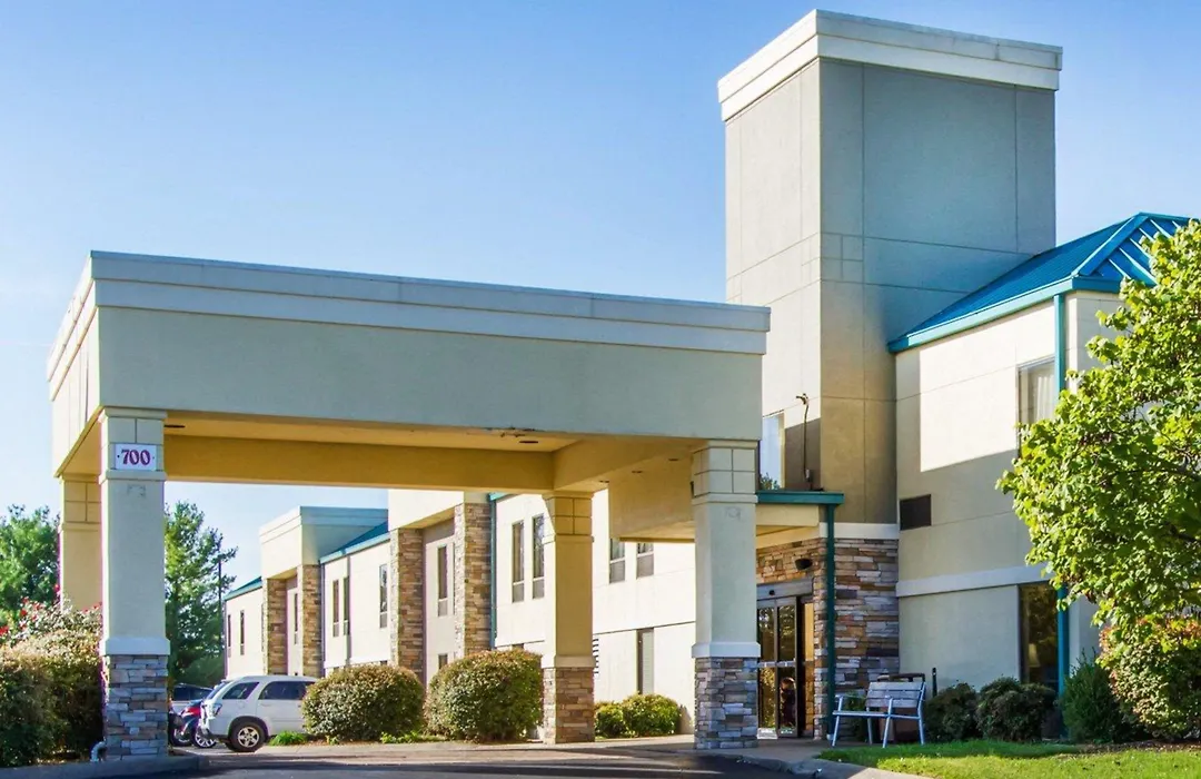 Quality Inn Clarksville - Exit 11-1