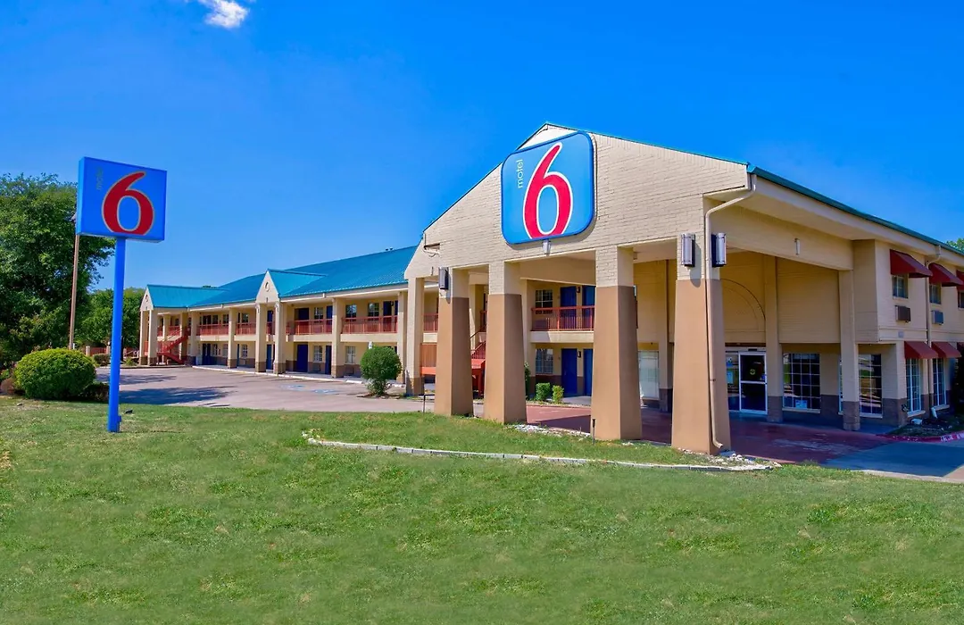 Motel 6-Arlington, Tx-1