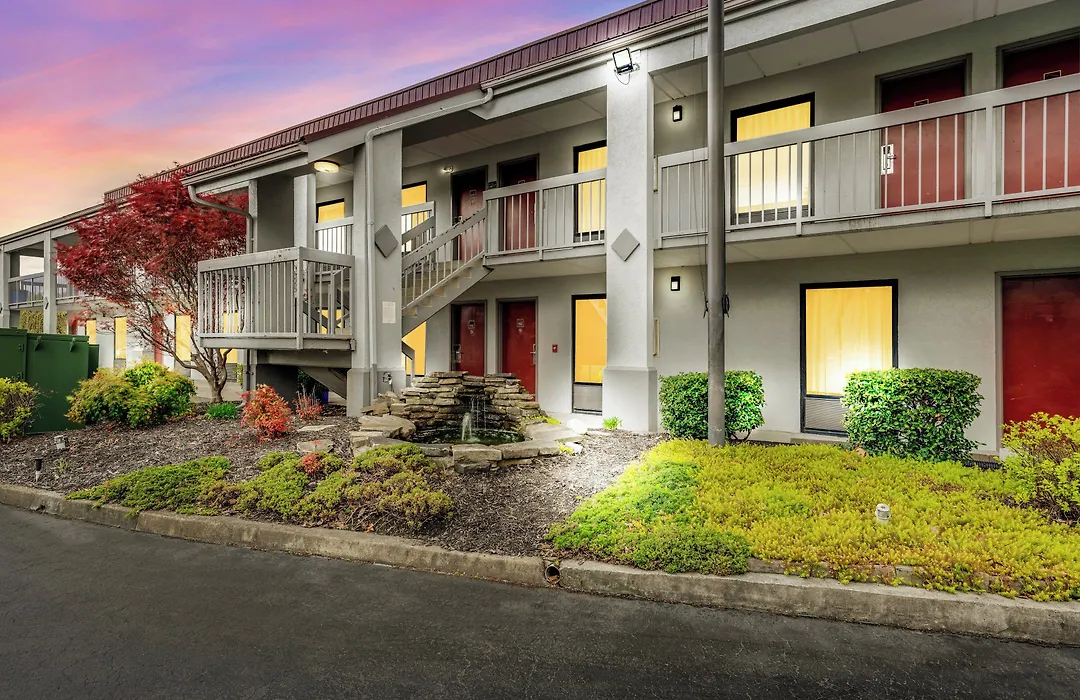 Red Roof Inn Kingsport-1
