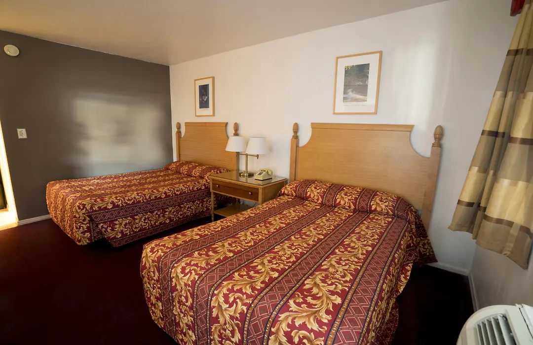 Seatac Inn-1