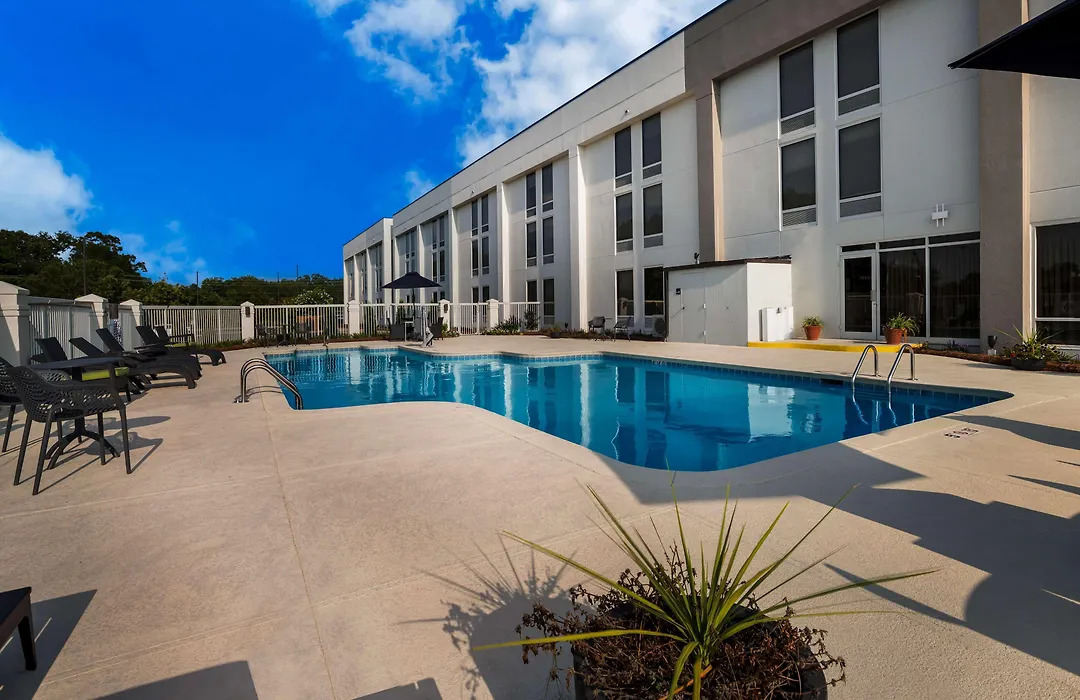 Hampton Inn Gadsden-1