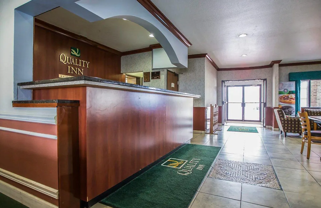 Quality Inn Peru Near Starved Rock State Park-1