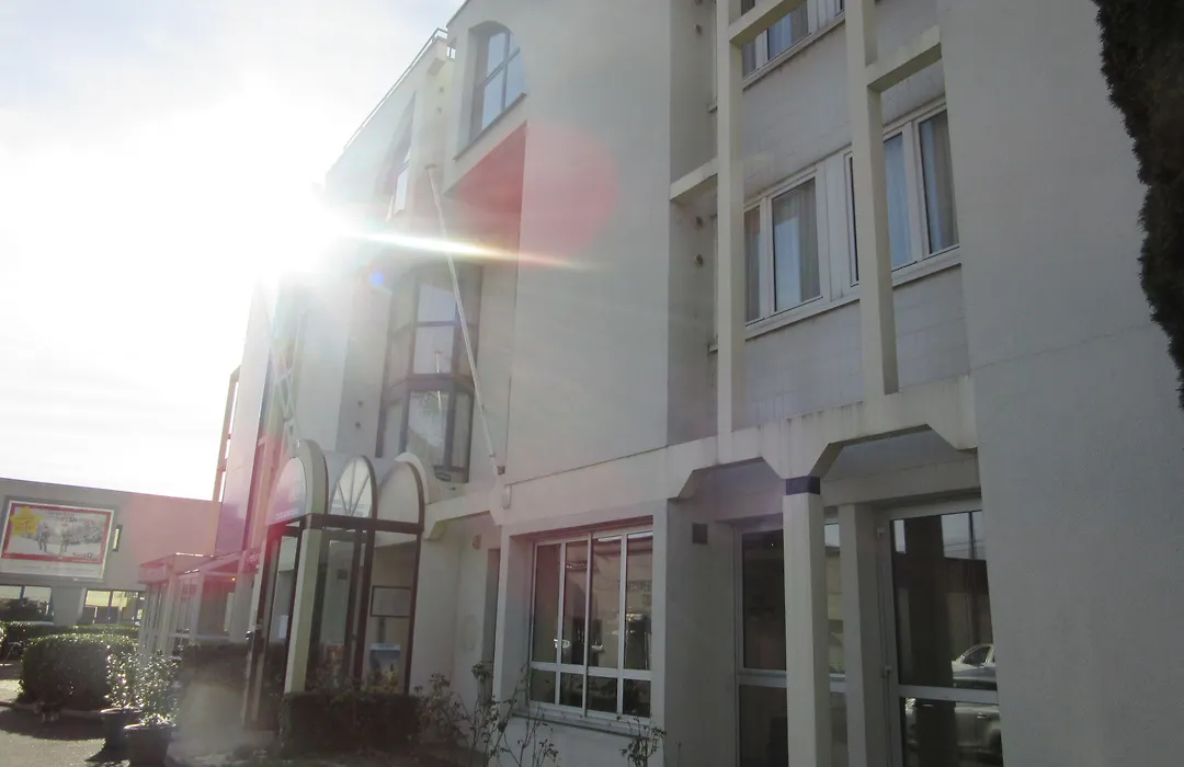 Ibis Tours Centre Giraudeau-1