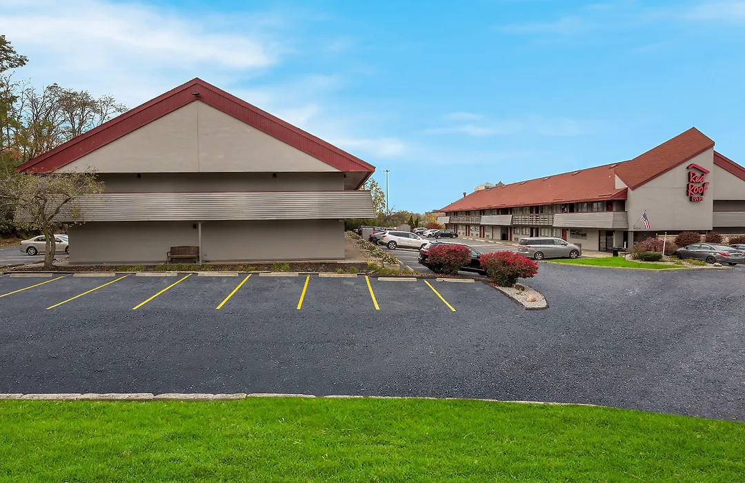 Red Roof Inn Cleveland - Independence-1