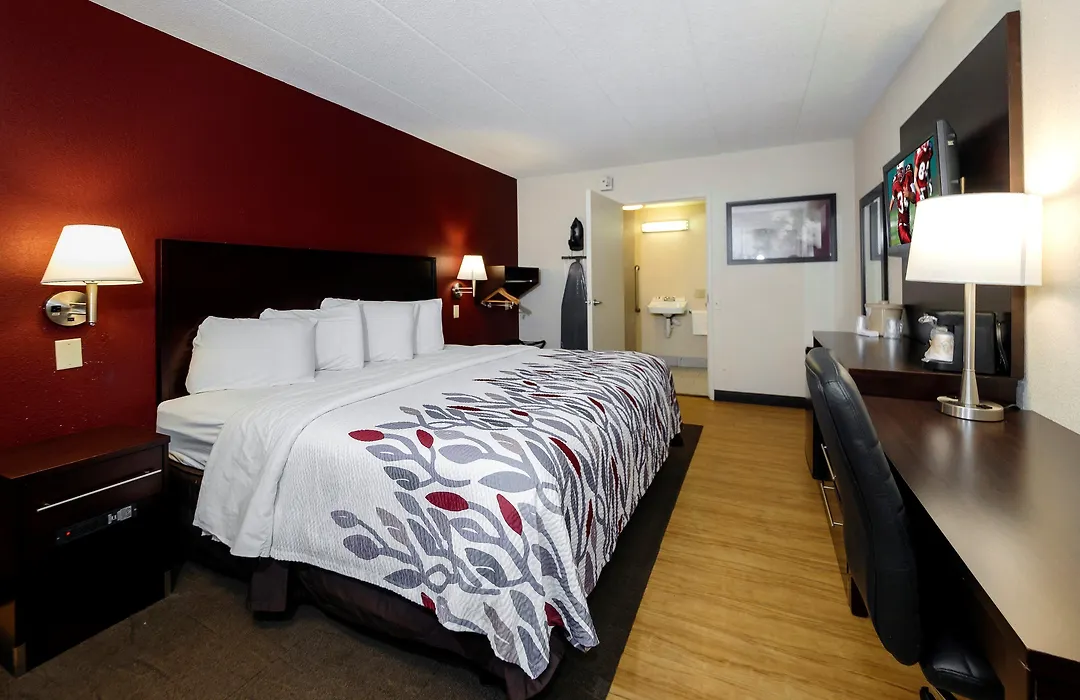 Red Roof Inn Detroit - Troy-1