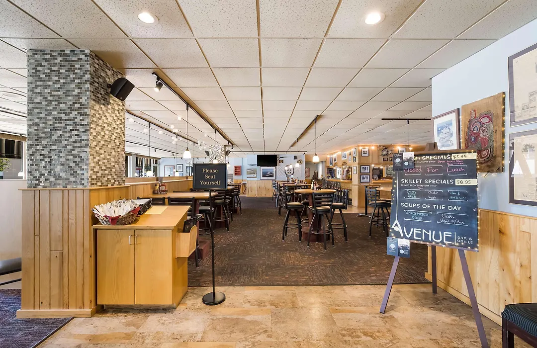 Best Western Riverfront Inn-1