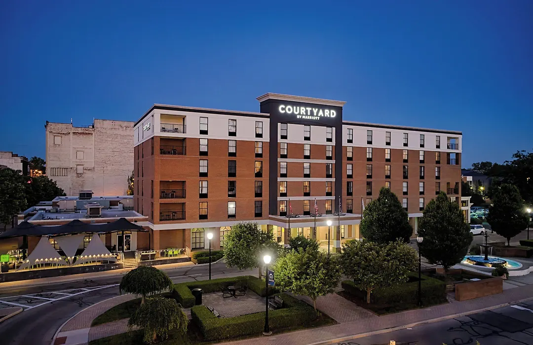 Courtyard By Marriott Springfield Downtown-1