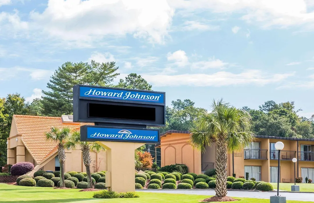 Howard Johnson By Wyndham Athens-1