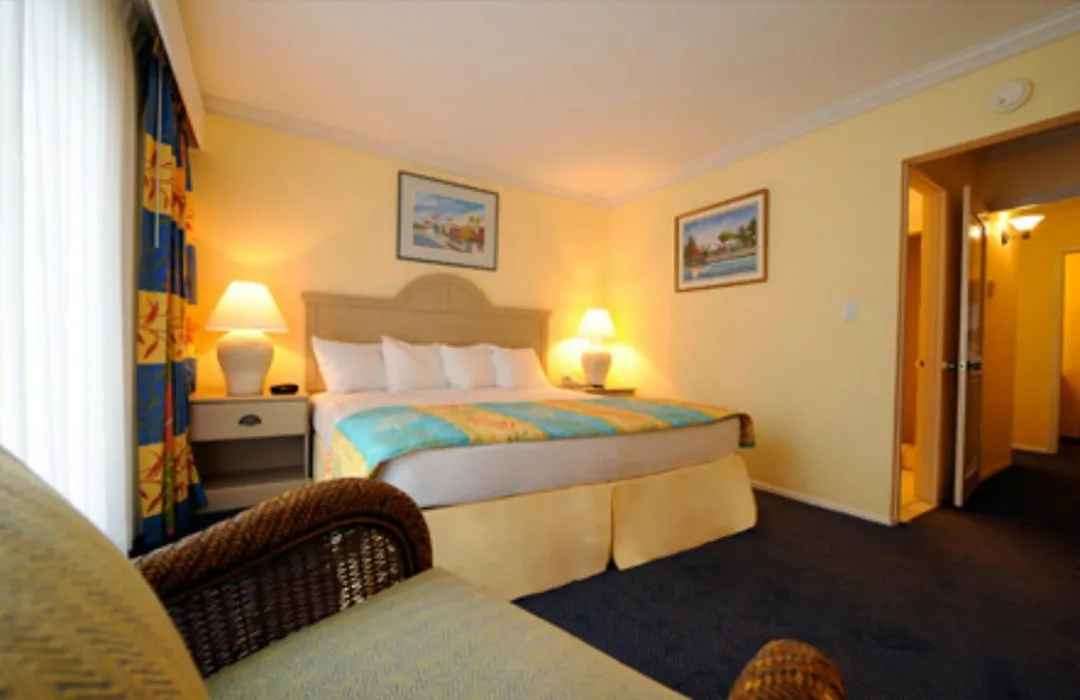 Bay View Suites Paradise Island-1