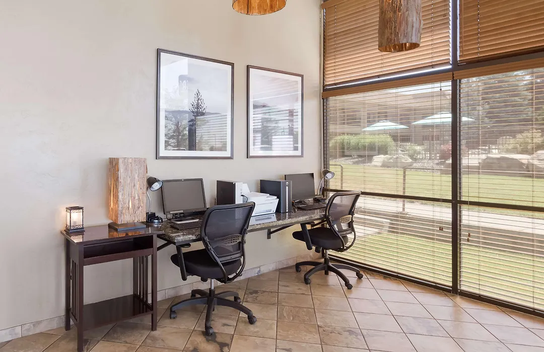 Best Western Foothills Inn-1
