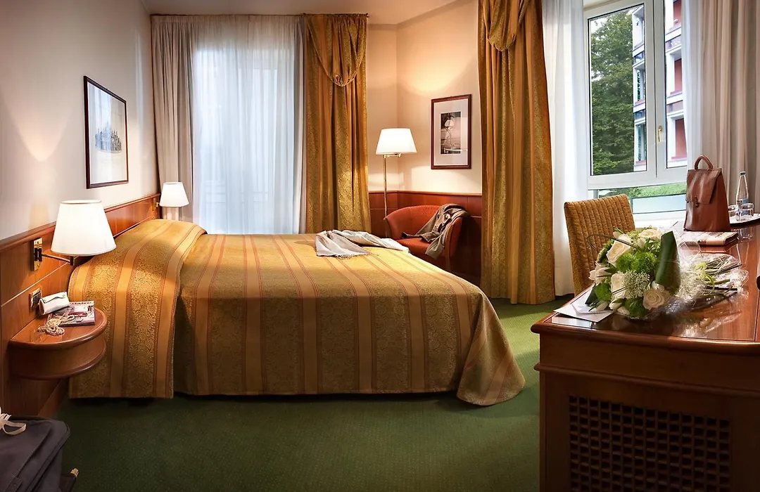 Hotel Cavour-1