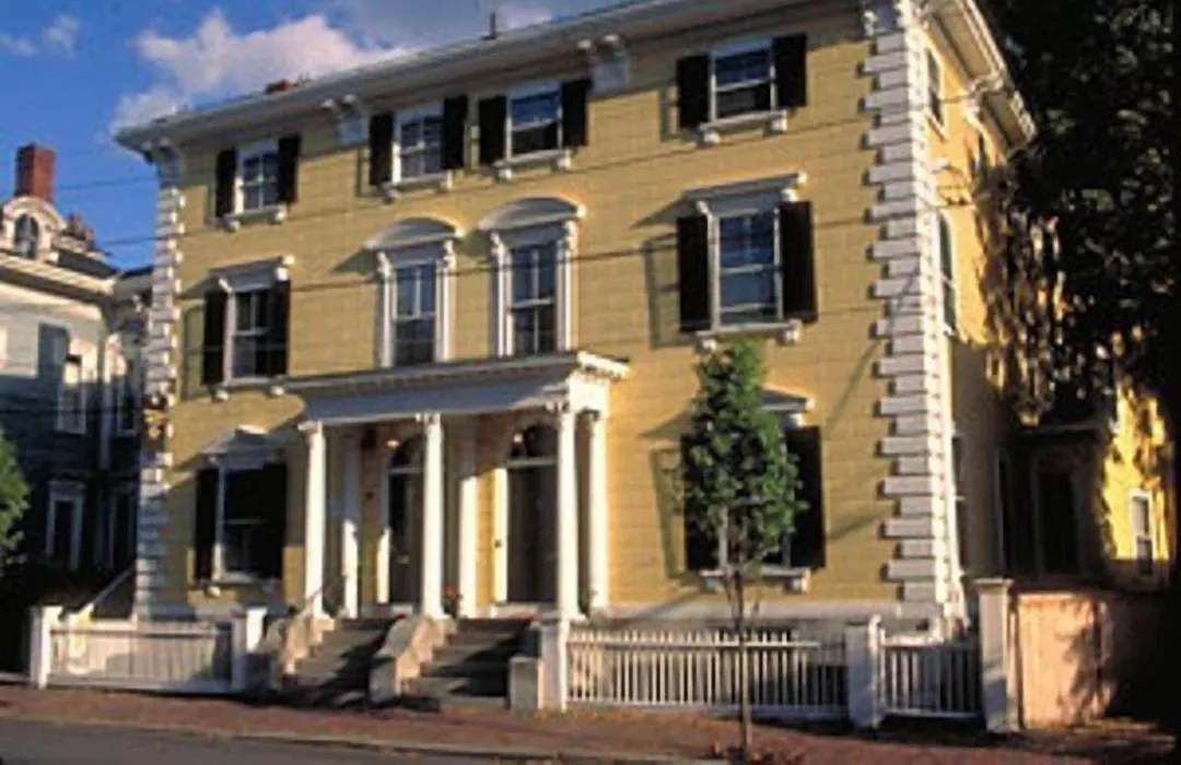 The Salem Inn-1