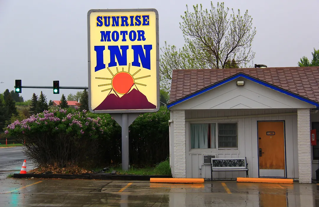 Sunrise Motor Inn-1