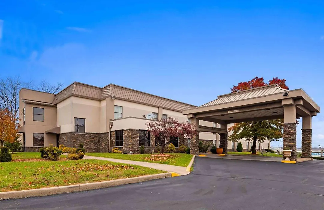 Baymont By Wyndham Monroe Ohio-1