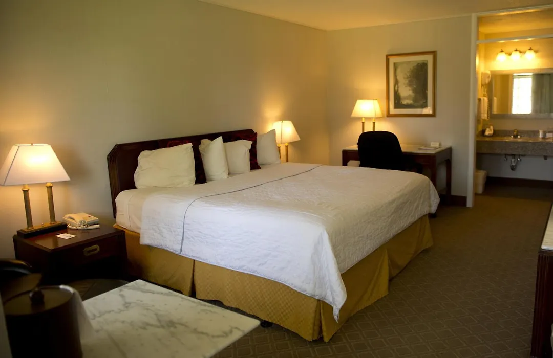 Travelodge By Wyndham Ogallala-1