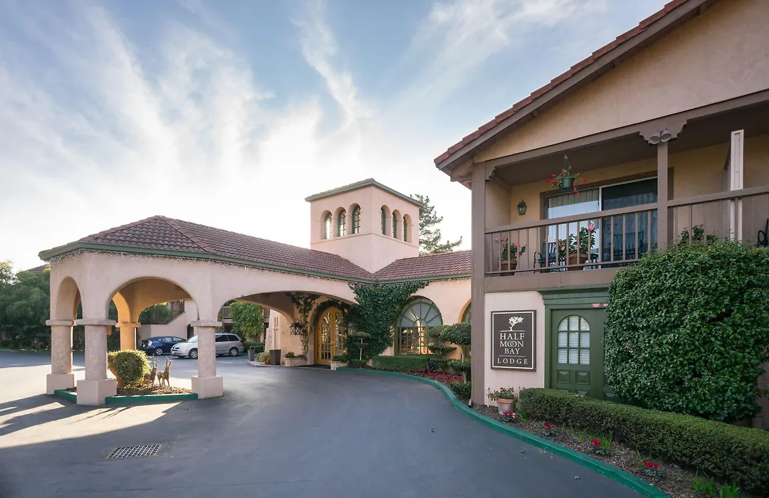 Half Moon Bay Lodge-1