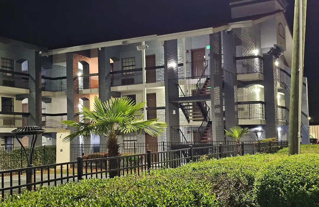 Knights Inn - Lithonia-1