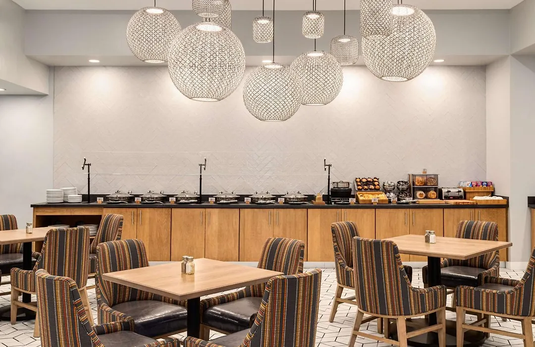 Doubletree By Hilton Fort Myers At Bell Tower Shops-1