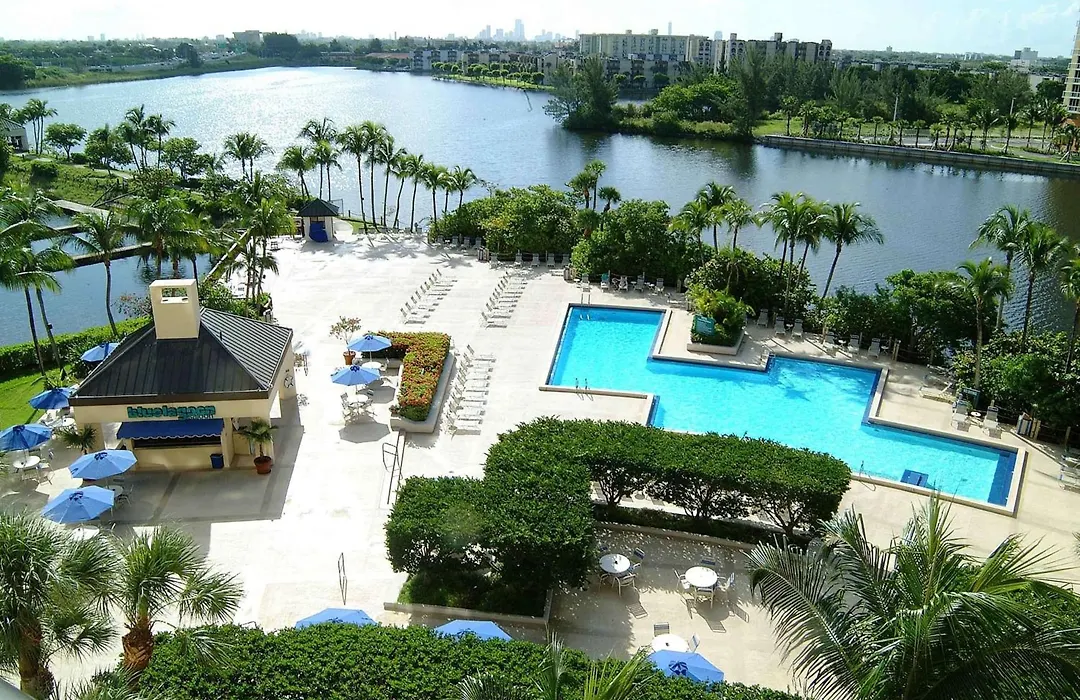 Hilton Miami Airport Blue Lagoon-1