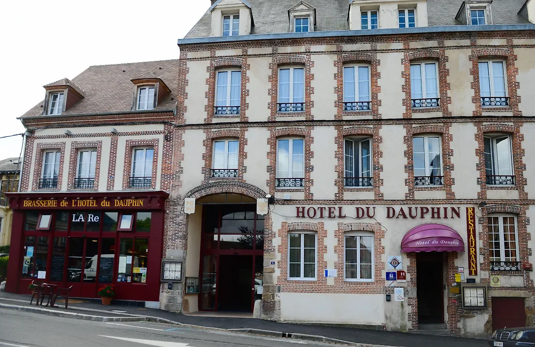 Brit Hotel Du Dauphin L'Aigle-1