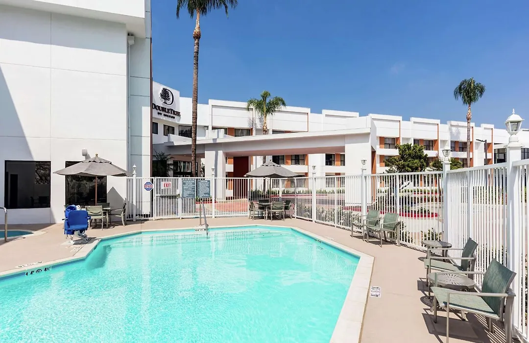 Doubletree By Hilton Pomona-1