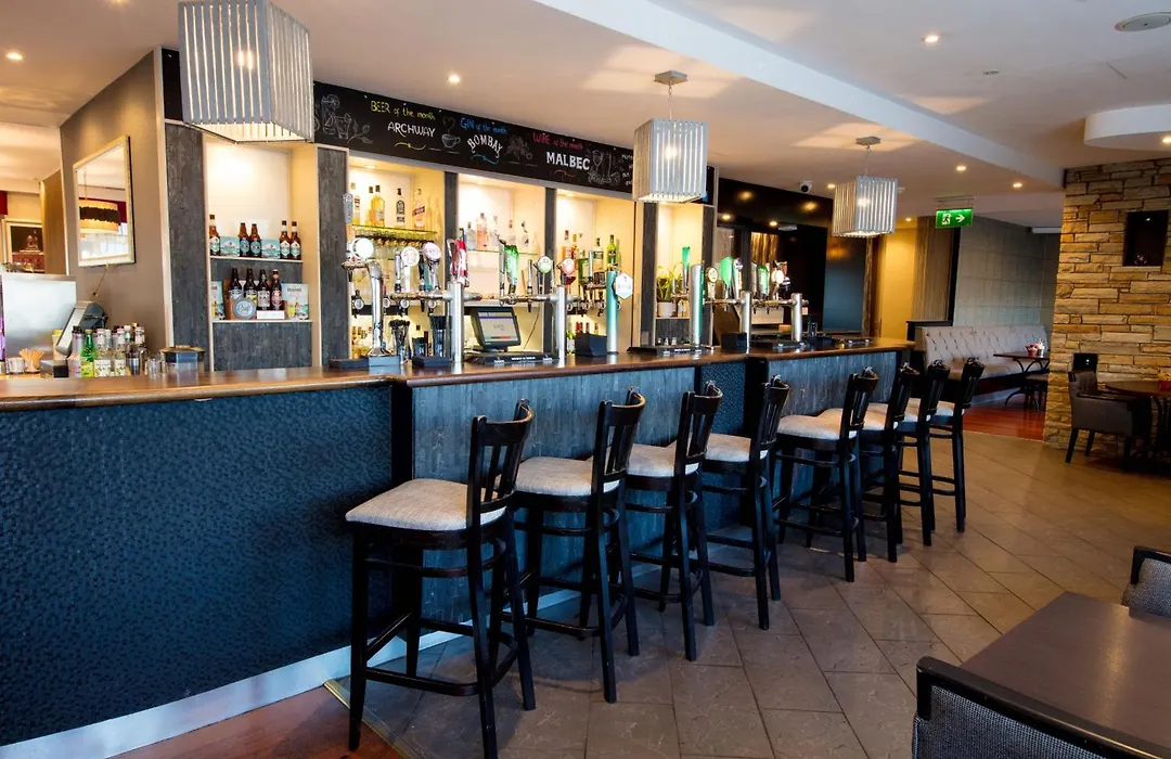 Leonardo Hotel Cork-1