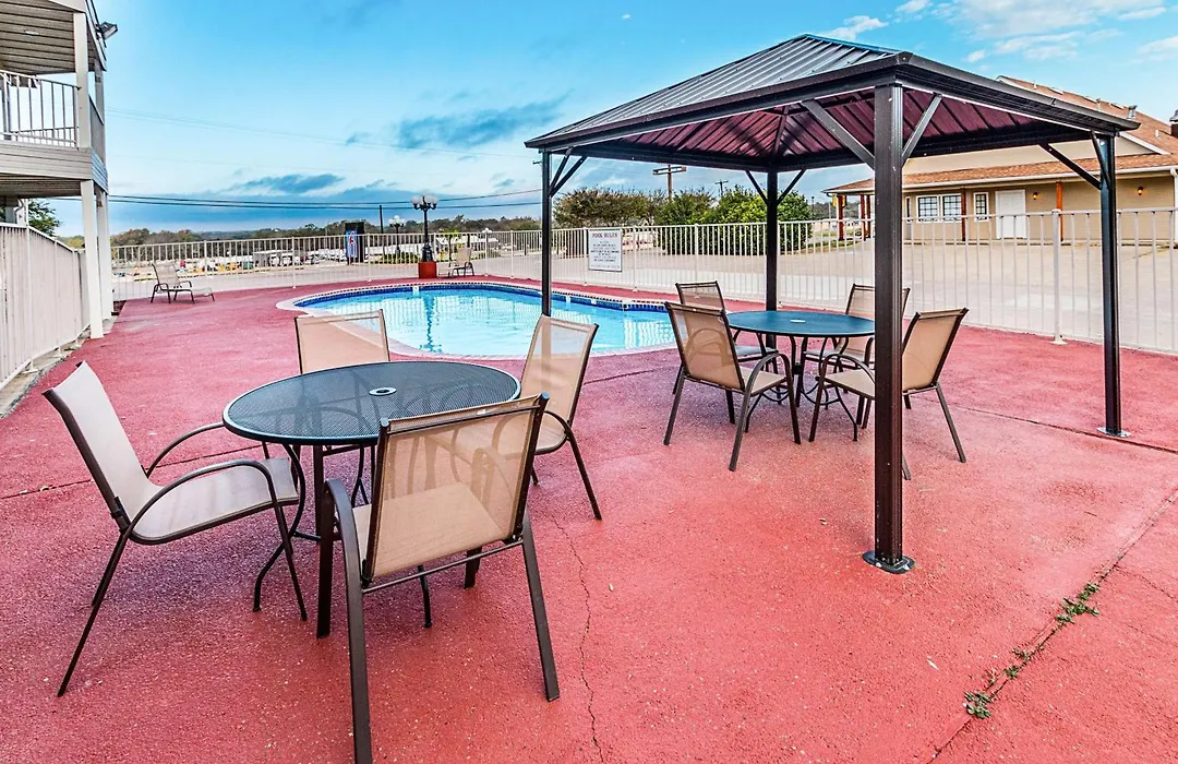 Motel 6-Waxahachie, Tx-1