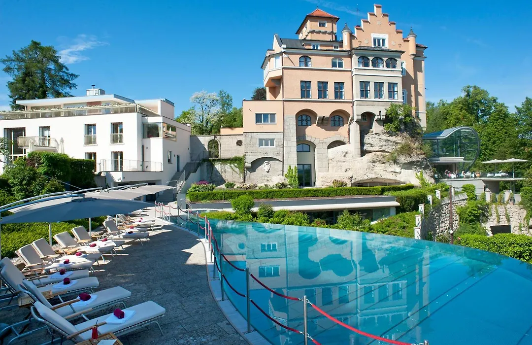 Hotel Schloss Mönchstein-1