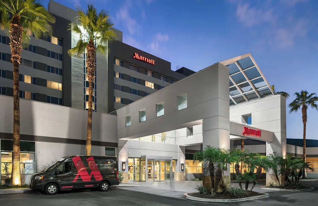 Bakersfield Marriott At The Convention Center-1