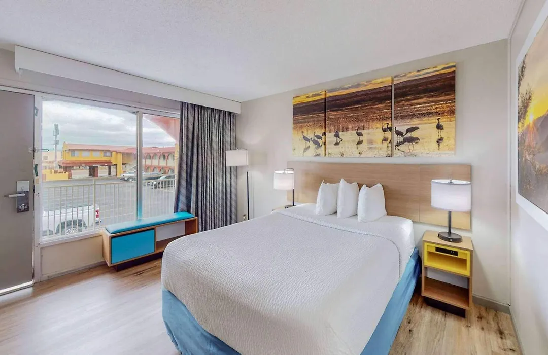 Days Inn By Wyndham Socorro-1