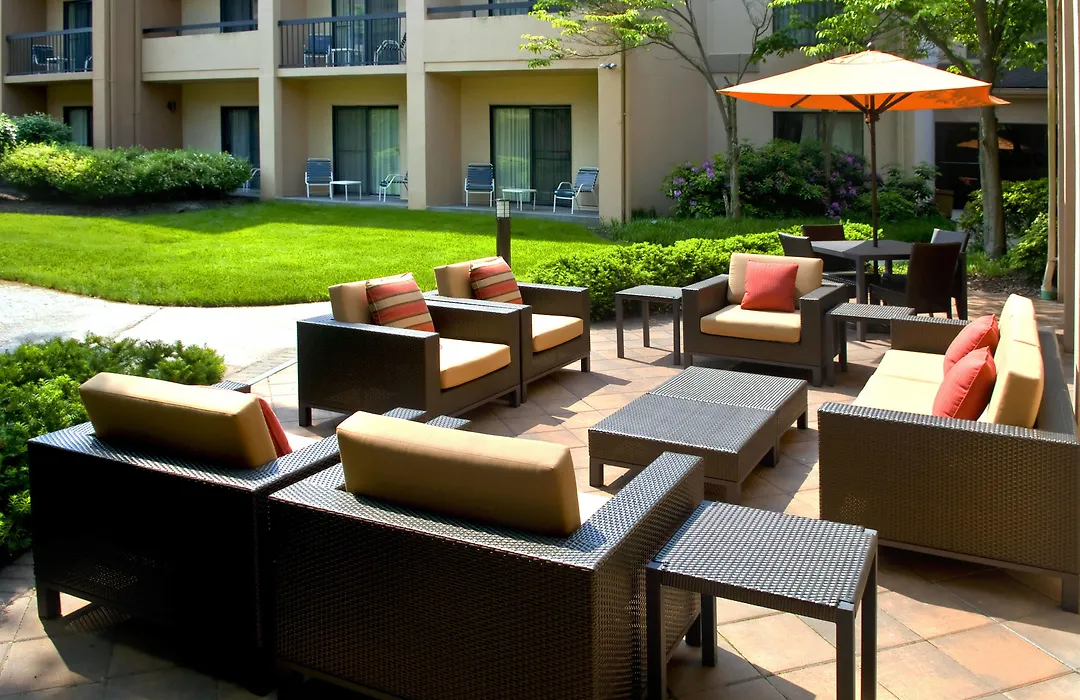 Courtyard By Marriott Lincroft Red Bank-1