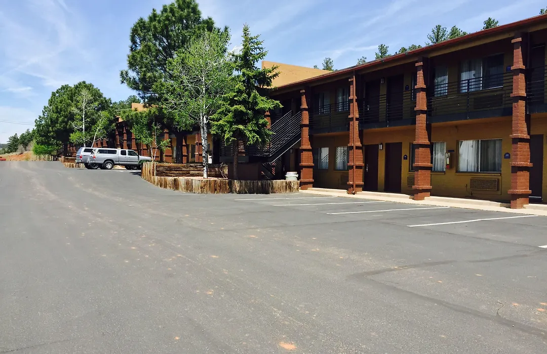 Hotel Aspen Flagstaff/ Grand Canyon Innsuites-1