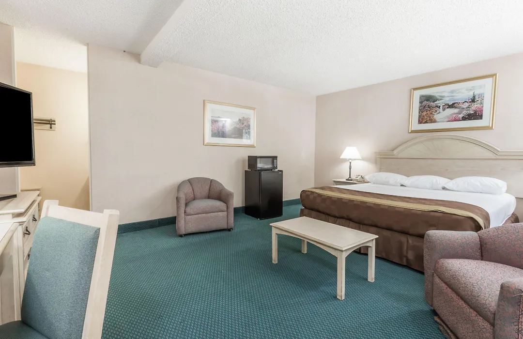 Travelodge By Wyndham San Francisco Airport North-1