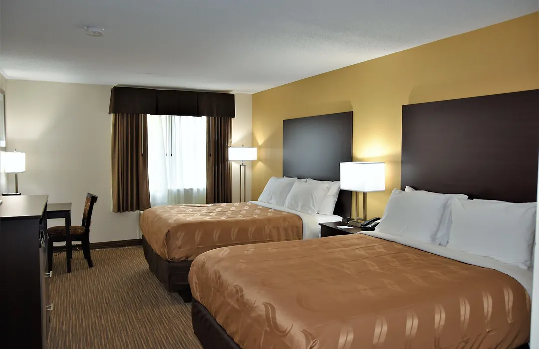 Quality Inn & Suites Metropolis I-24-1
