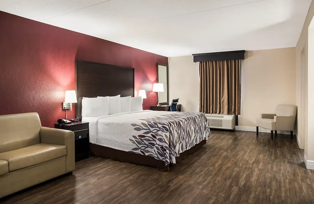 Red Roof Inn Tupelo-1