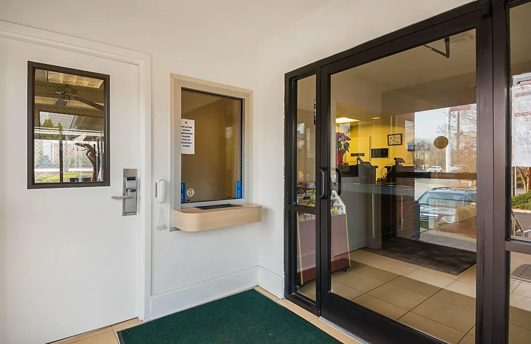 Studio 6 Extended Stay - Greensboro, Nc-1