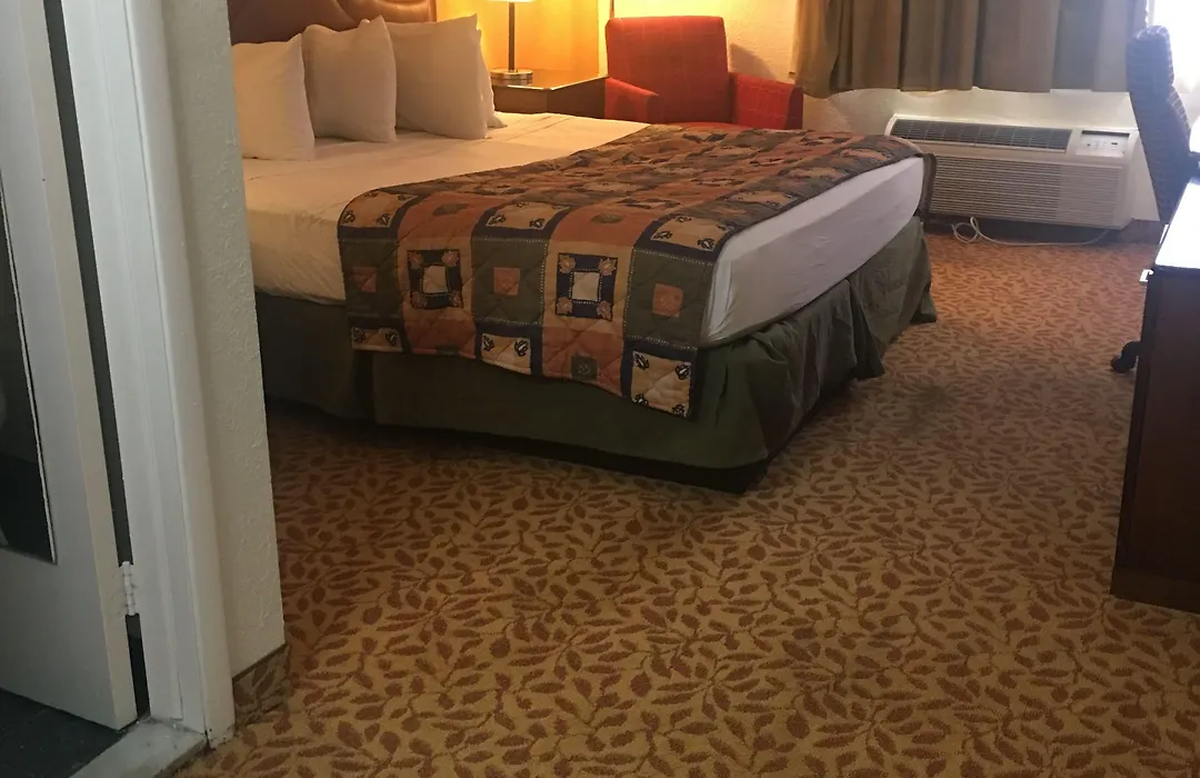 A Victory Hotel - Southfield-1