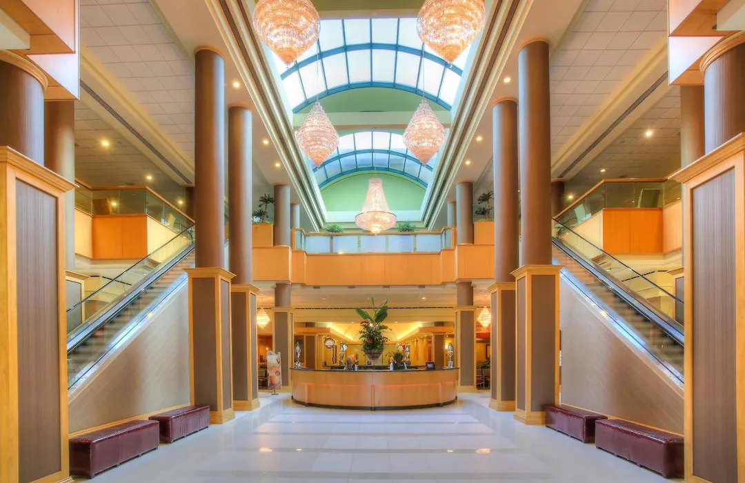 The Florida Hotel & Conference Center In The Florida Mall-1
