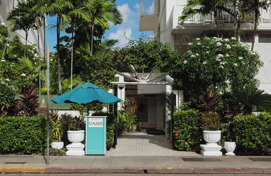 Oasis Hotel Waikiki-1