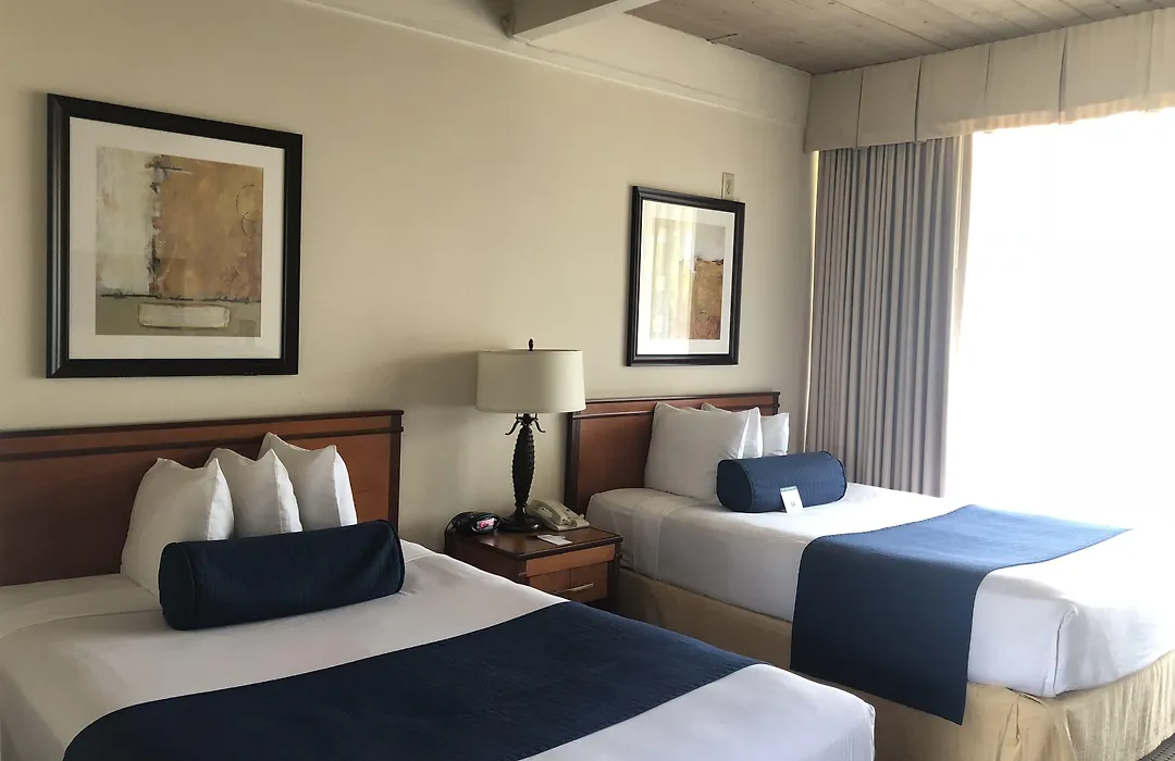 Mikado Hotel-1