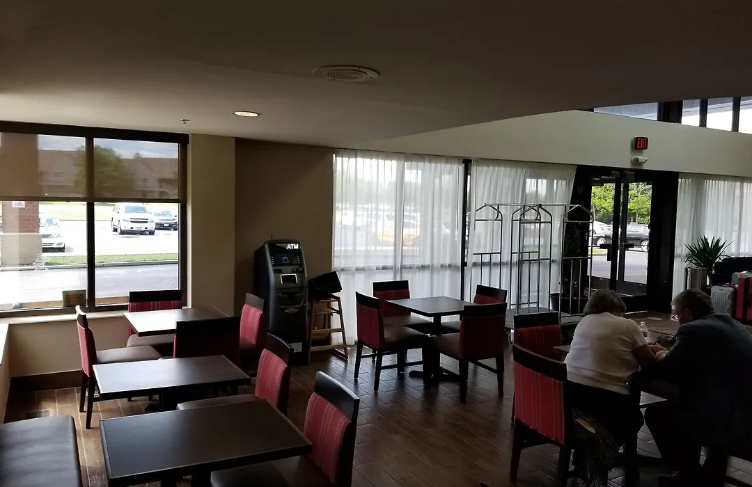 Comfort Inn Cleveland Airport-1