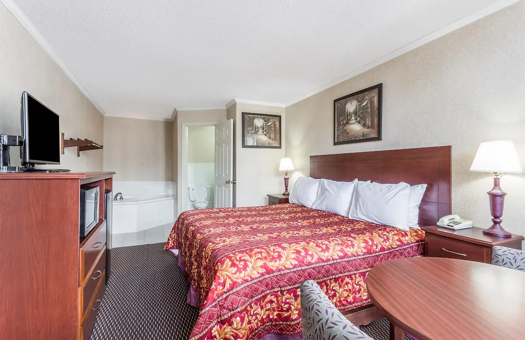 Ramada Limited Norfolk-1