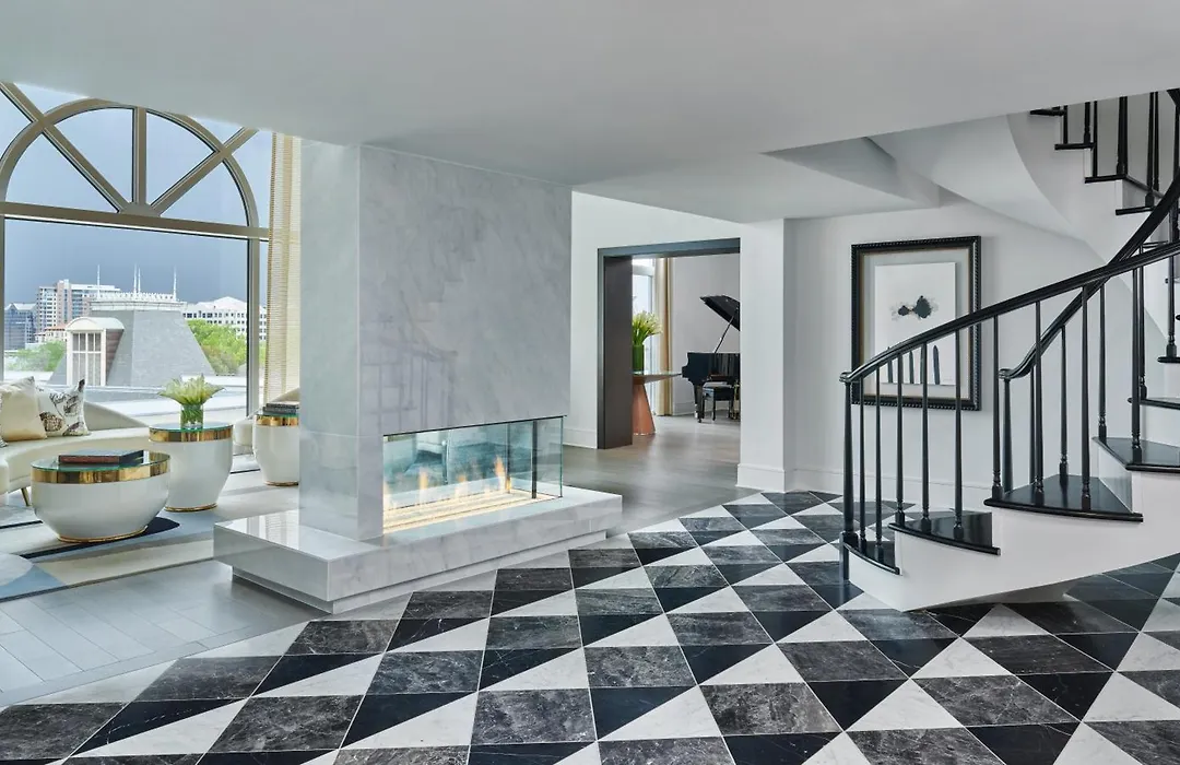 Hotel Crescent Court-1