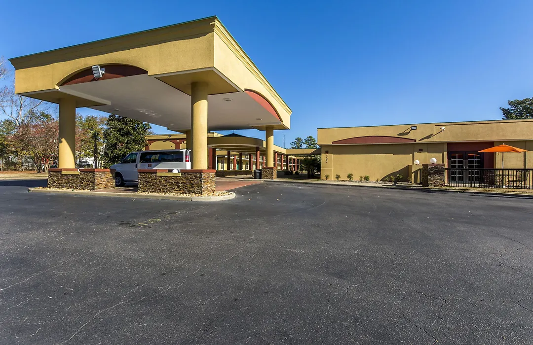Clarion Inn Columbia Airport-1
