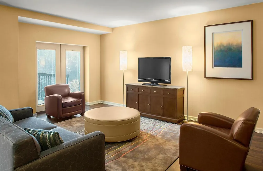 Sheraton Suites Akron Cuyahoga Falls-1