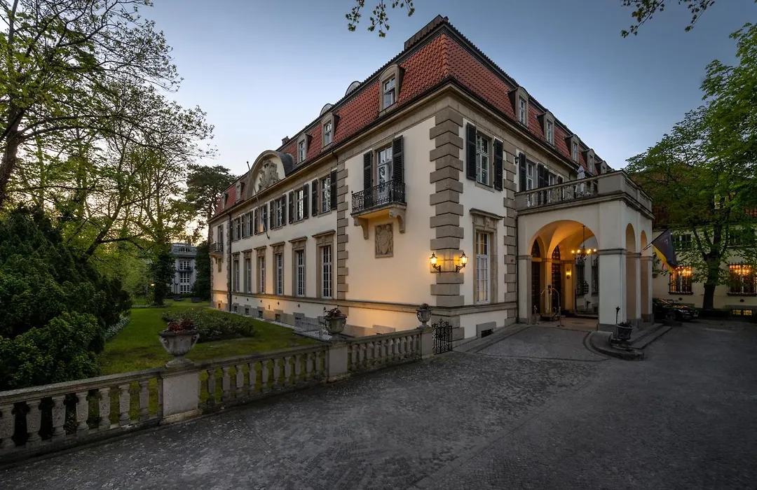 Schlosshotel Berlin-1
