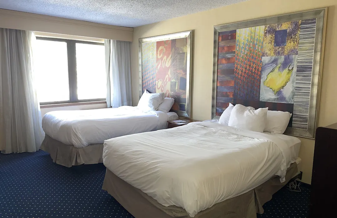 Clarion Inn-1