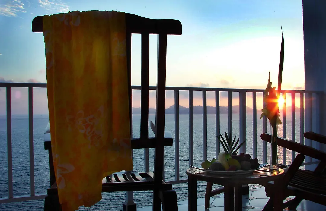 Hotel Elcano-1