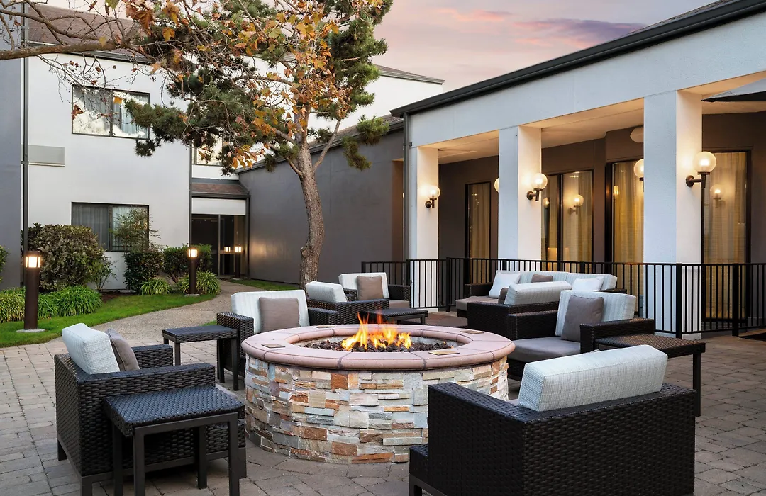 Courtyard By Marriott San Francisco Airport-1